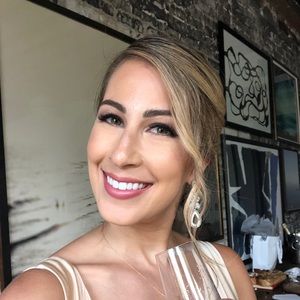 Meet your Posher, Natasha